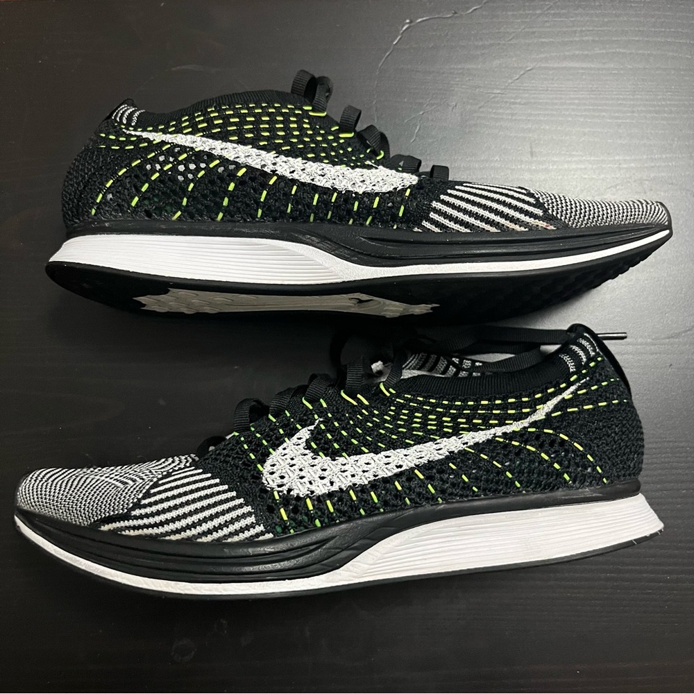 Nike Flyknit Racer in Volt - Men’s Size 7